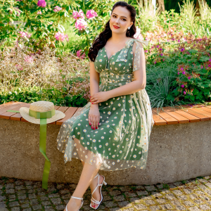 Green 1950s Daisy Mesh Swing Dress