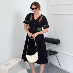 Pure Cotton Black 1940s V-Neck Floral Dress